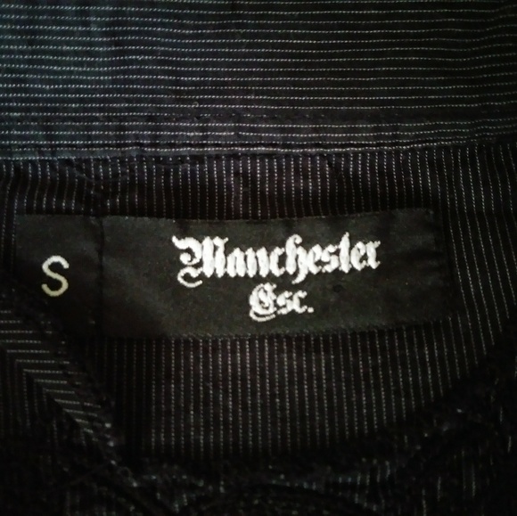 Shirt - Picture 2 of 5